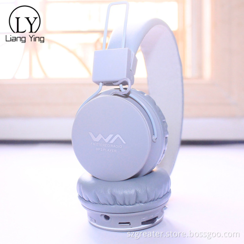Fashion Style Headset Built in MP3 Player with Wireless Bluetooth SD Card